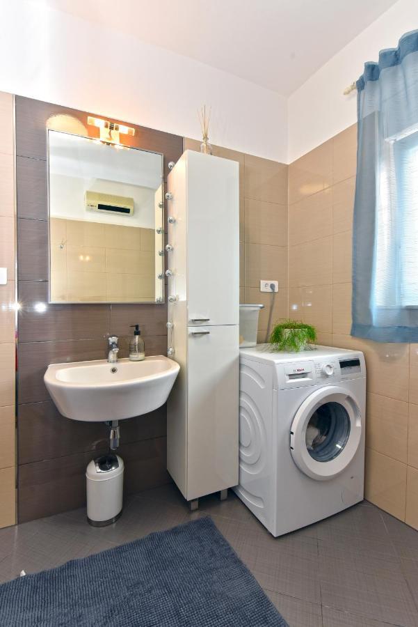 Brezac Olive Garden Apartment 파자나 외부 사진